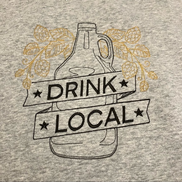 Clearance!NWT Gap Men’s heather gray hoodie with added “Drink Local” embroidery - Picture 3 of 5